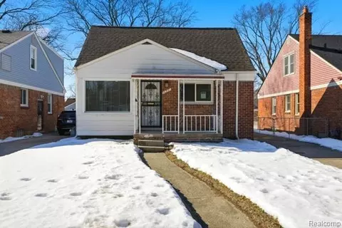14581 Chatham St, Detroit, MI 48223