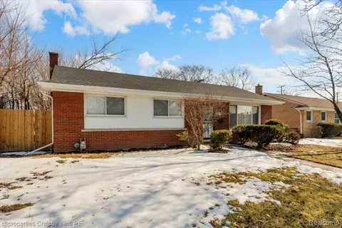20574 Rutherford St, Detroit, MI 48235