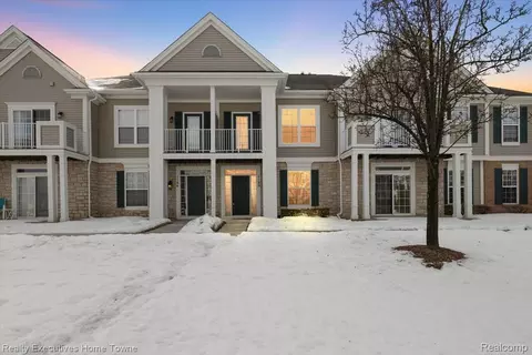 1180 Alameda Blvd, Troy, MI 48085