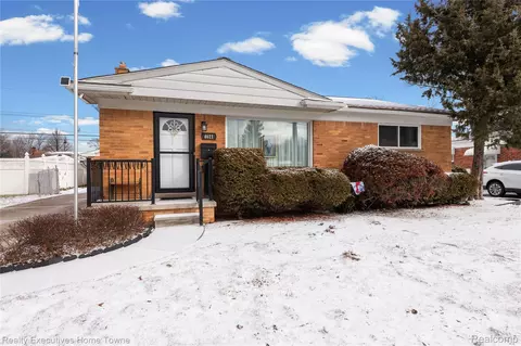 4611 E 13 Mile Rd, Warren, MI 48092