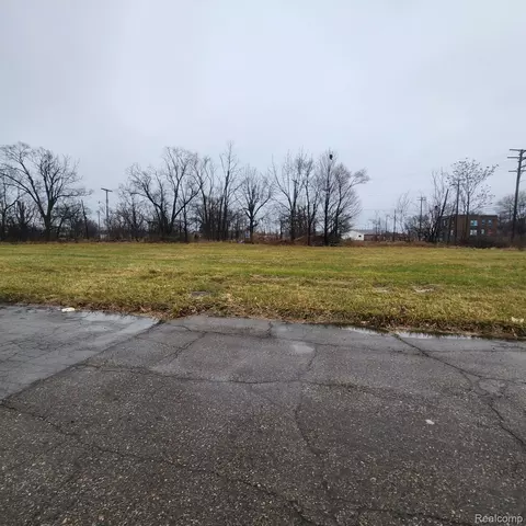 2206 Saint Joseph St, Detroit, MI 48207