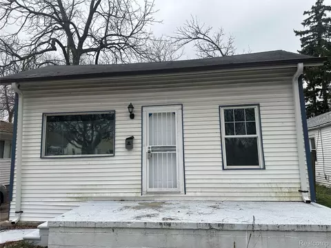 19333 Grandville Ave, Detroit, MI 48219