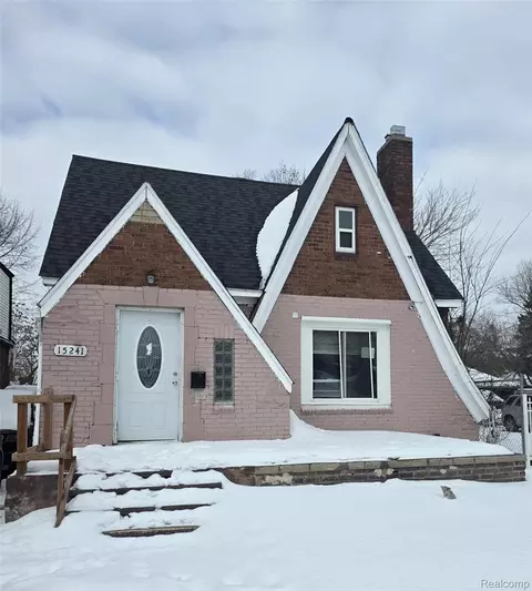 15241 Eastburn St, Detroit, MI 48205