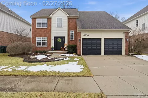 6186 Cheshire Park Dr, Independence, MI 48346