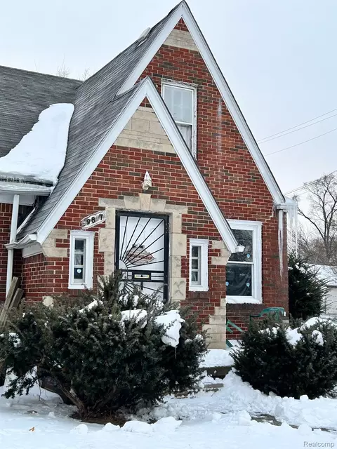 9817 Somerset Ave, Detroit, MI 48224
