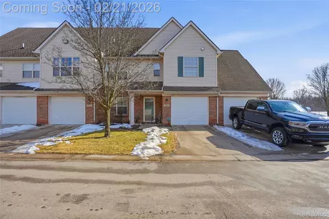 42802 Patty Ln, Van Buren, MI 48111
