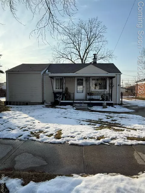 30509 Townley St, Madison Heights, MI 48071