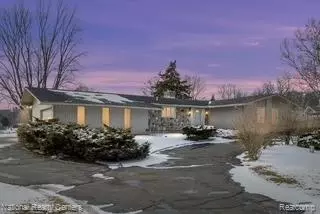 Undisclosed, Pinckney, MI 48169