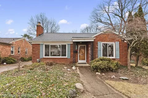2440 Ferncliff Ave, Royal Oak, MI 48073