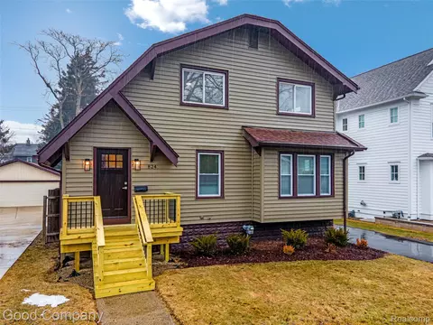 824 Florence Ave, Royal Oak, MI 48067