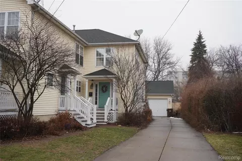 35726 Brush St #3, Wayne, MI 48184