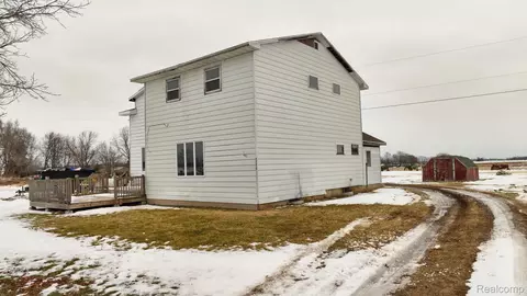 2770 N Geeck Rd, Corunna, MI 48817