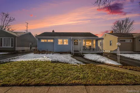 3814 Beechwood Ave, Flint, MI 48506