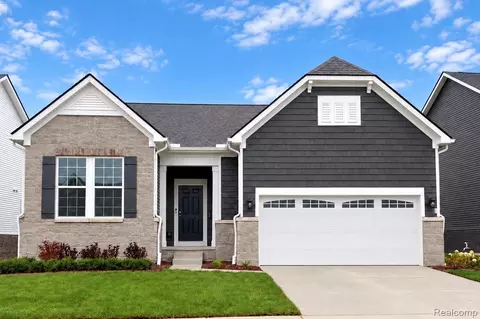 3013 Sheffield Cir, Independence, MI 48346