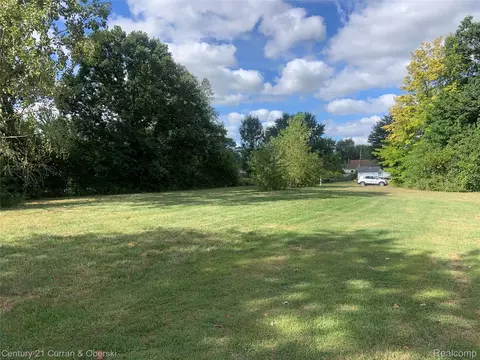 0 Fordline, Southgate, MI 48195