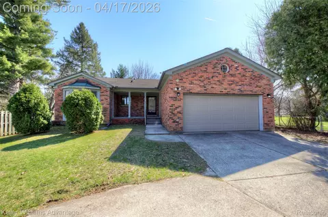 29537 Greenland St, Livonia, MI 48154