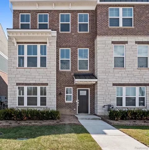 42830 Atwood Ave, Novi, MI 48375