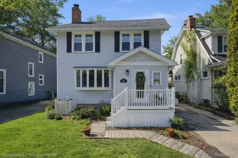 1021 N Altadena Ave E, Royal Oak, MI 48067