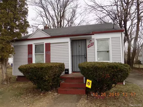 18708 Shaftsbury Ave, Detroit, MI 48219