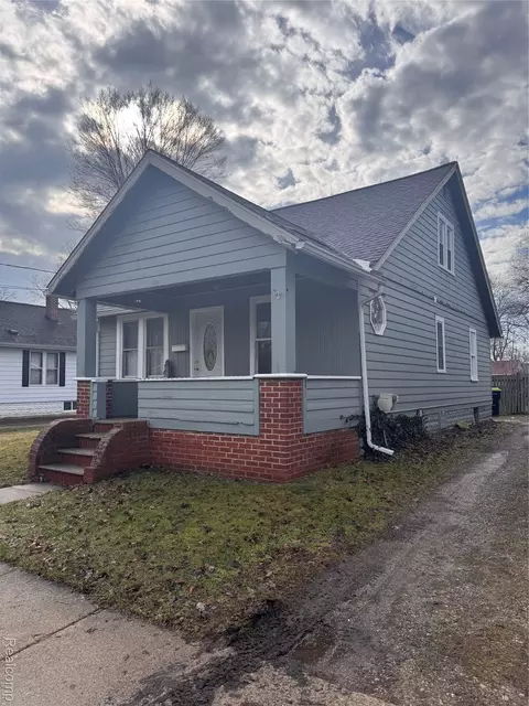 5032 Brady St, Swartz Creek, MI 48473