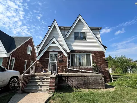 8151 Rolyat St, Detroit, MI 48234