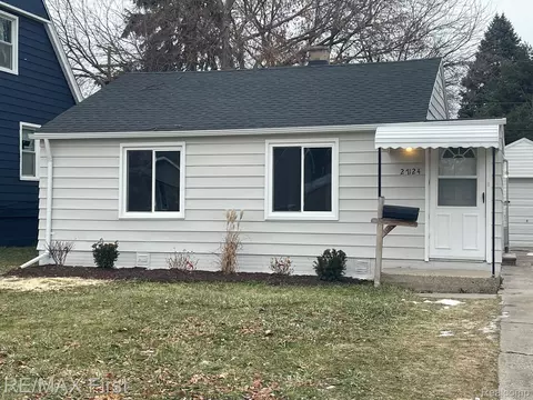 27124 Vance St, Madison Heights, MI 48071