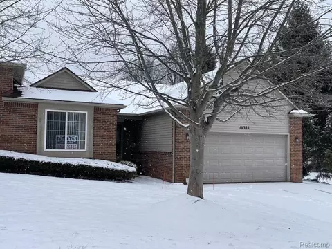10385 Tophill, Hartland, MI 48353