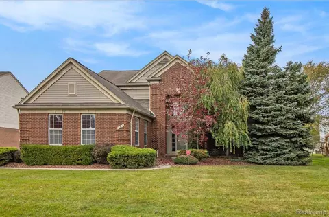 3410 Niagara Ave, Canton, MI 48188