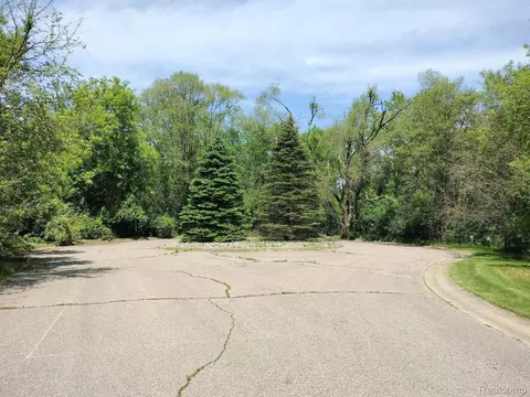 0000 Foal Blvd, Commerce, MI 48382