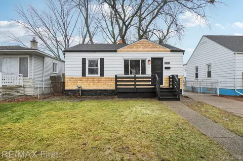 23818 Tawas Ave, Hazel Park, MI 48030