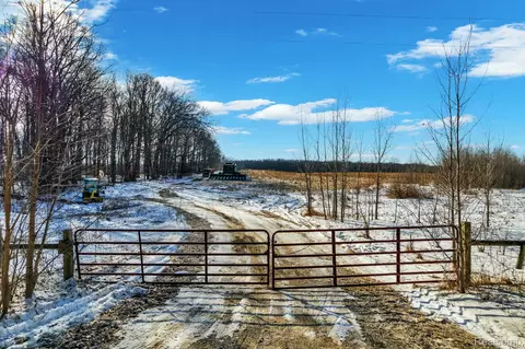 3766 Payne Rd, Attica, MI 48412 photo 6