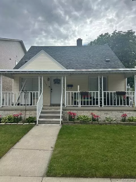 7705 Anthony St, Dearborn, MI 48126