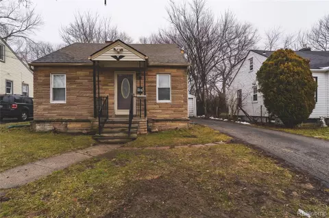 177 S Marshall St, Pontiac, MI 48342