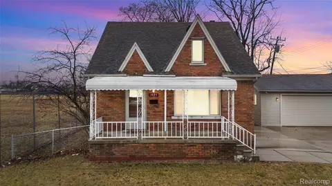 1925 Anne Ave, Lincoln Park, MI 48146