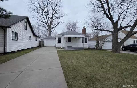 5651 Fenton St, Dearborn Heights, MI 48127