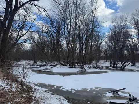 01 Remer Rd, China, MI 48054