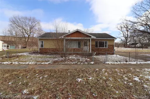1787 S Pasadena Ave, Ypsilanti, MI 48198