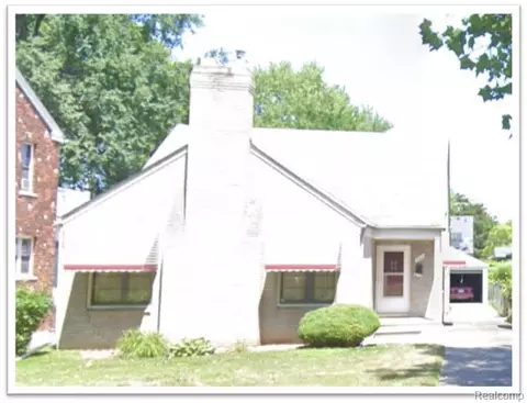 222 Lakewood St, Detroit, MI 48215