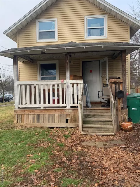 2403 Turner St, Lansing, MI 48906