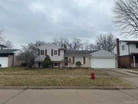 11119 Dudley St, Taylor, MI 48180