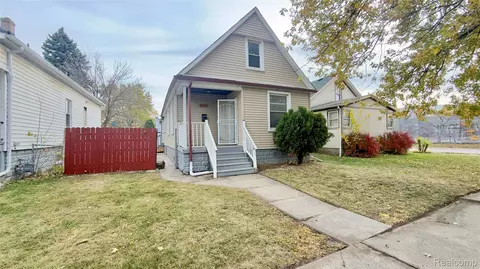 8737 Smart St, Detroit, MI 48210