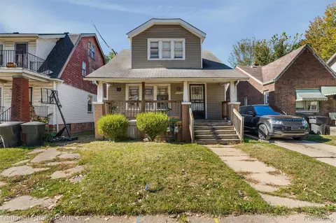 19953 Greeley St, Highland Park, MI 48203