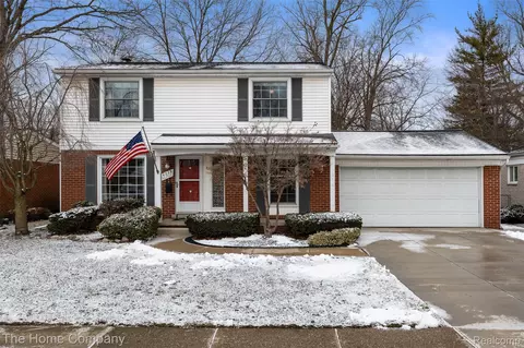 14229 Ingram St, Livonia, MI 48154