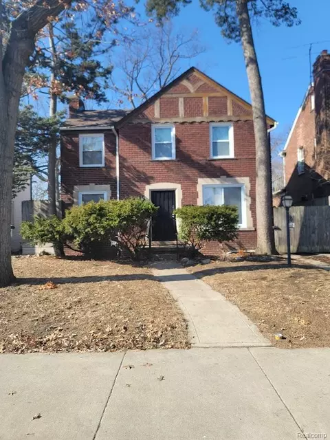 18613 Mendota St, Detroit, MI 48221