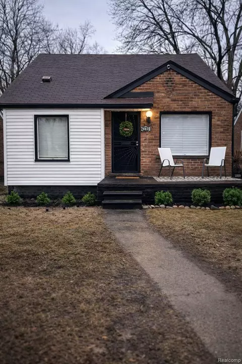 20039 Stout St, Detroit, MI 48219
