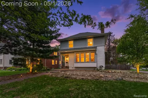 529 E Lincoln Ave, Royal Oak, MI 48067