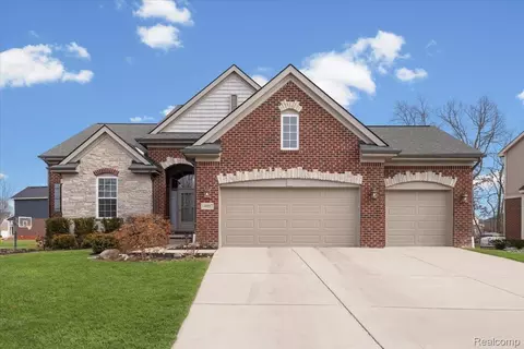 14097 Burlwood Ln, Van Buren, MI 48111