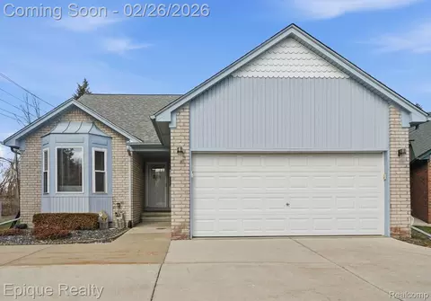 20080 Levee Ct, Clinton Township, MI 48038