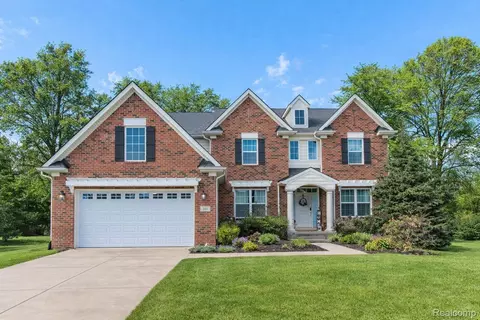 163 Singh Blvd, South Lyon, MI 48178