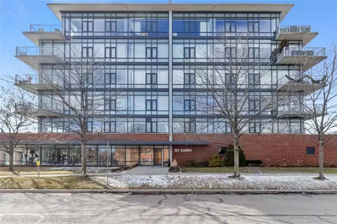 101 Curry Ave #416, Royal Oak, MI 48067